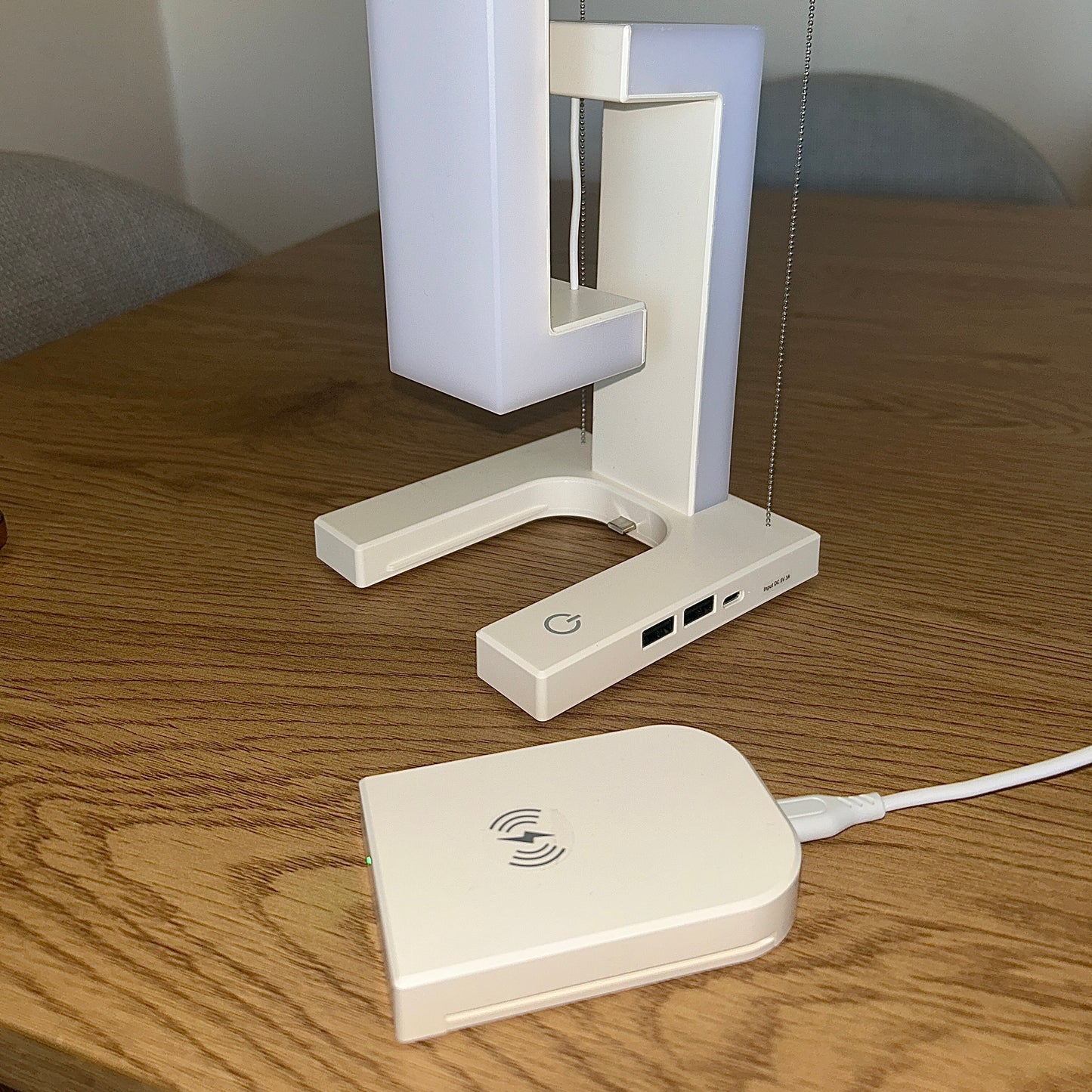 Nocta Float™ – Lewitująca Lampa LED 2w1 z Ładowaniem Bezprzewodowym